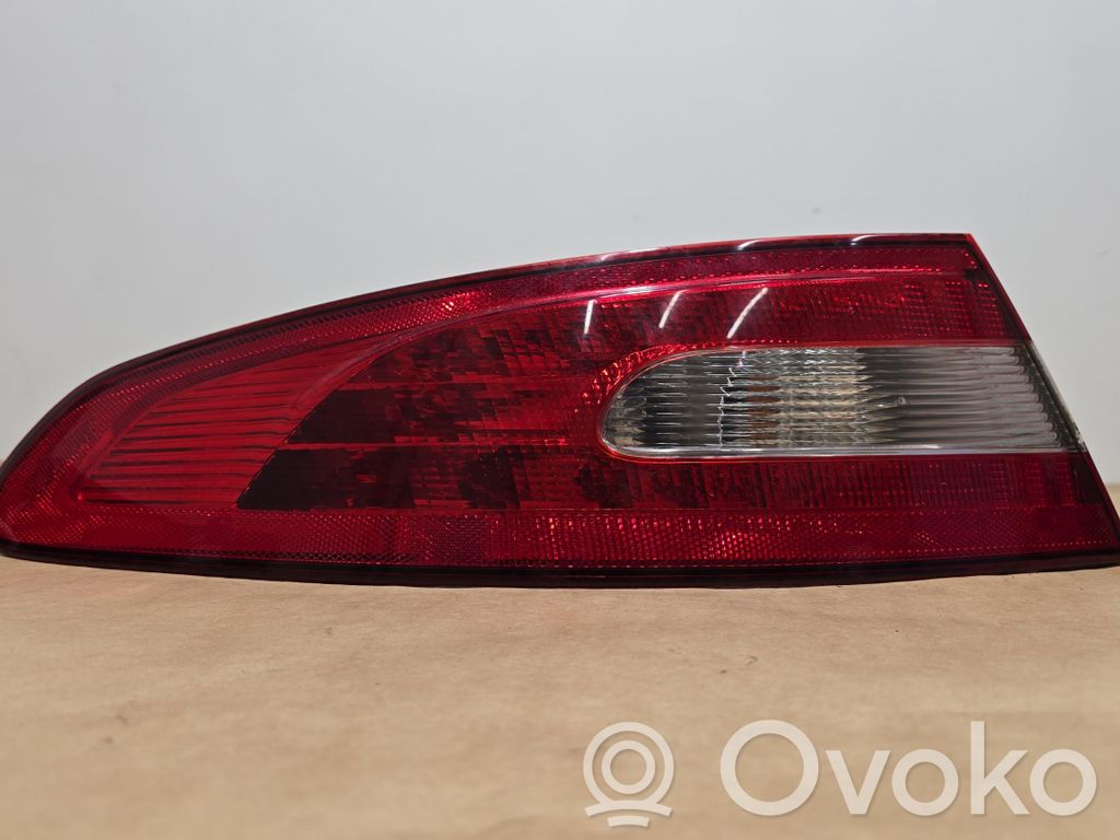 Jaguar XF X250 Rear/tail lights 