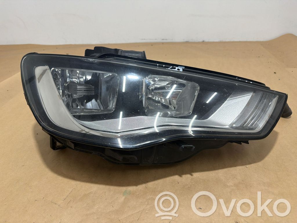 Audi A3 S3 8V Headlight/headlamp 