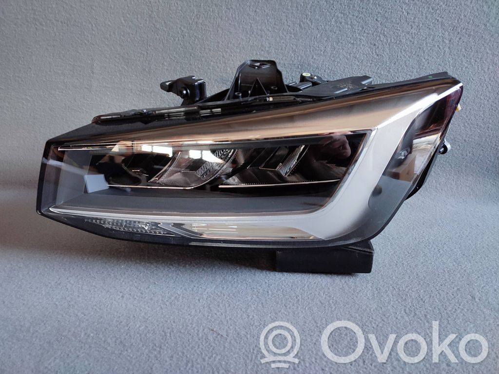 Scheinwerfer   L277996,81A941011