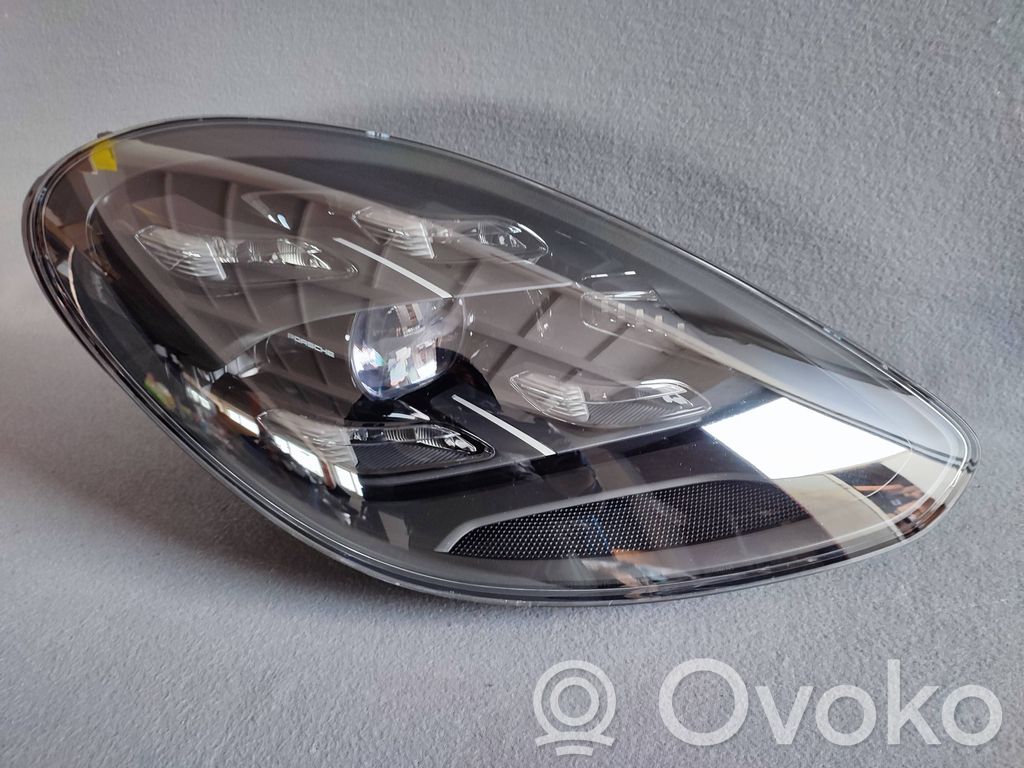 Porsche Panamera (971) Faro/fanale 
