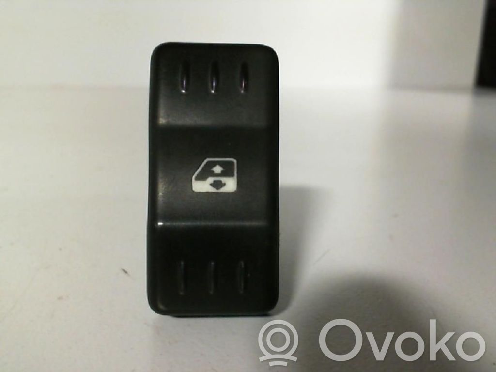 Dacia Logan I Electric window control switch 