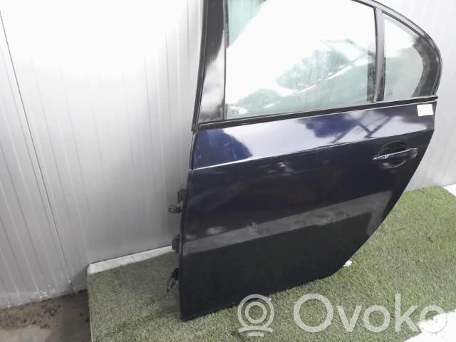 Rear door   41009631831