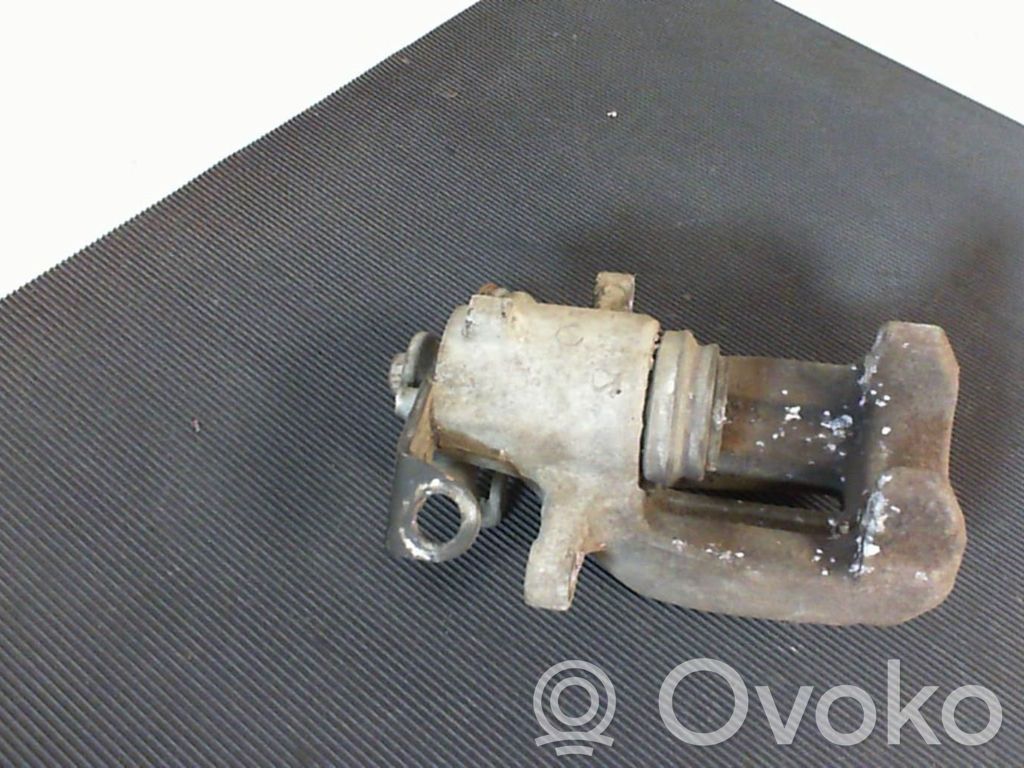 Audi A3 S3 8L Tylny zacisk hamulcowy 