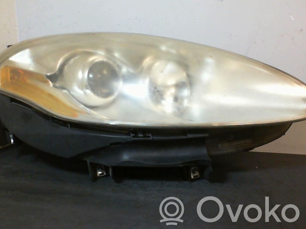 Fiat Bravo Lampa przednia 