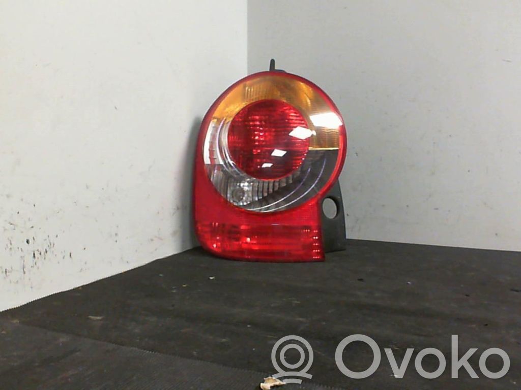 Rear/tail lights   8200538786