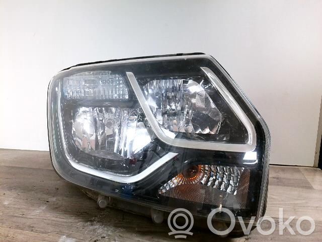 Dacia Duster Scheinwerfer 
