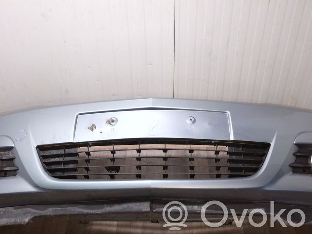 Opel Meriva A Parachoques delantero 