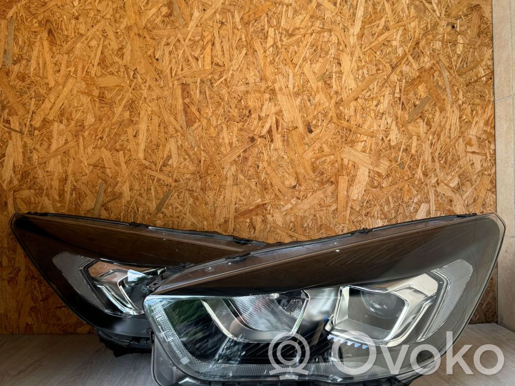 Ford Kuga II Scheinwerfer Satz Set 