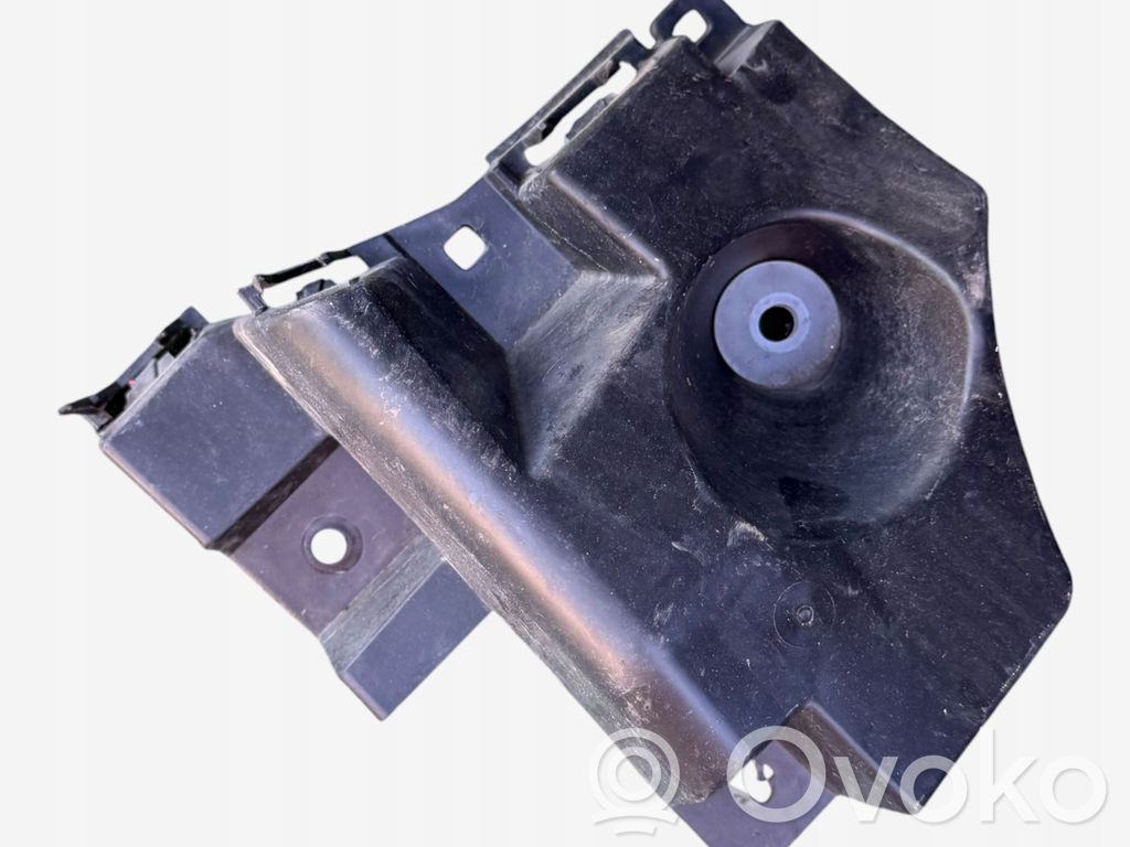 Citroen C4 III e-C4 Uchwyt / Mocowanie zderzaka tylnego 