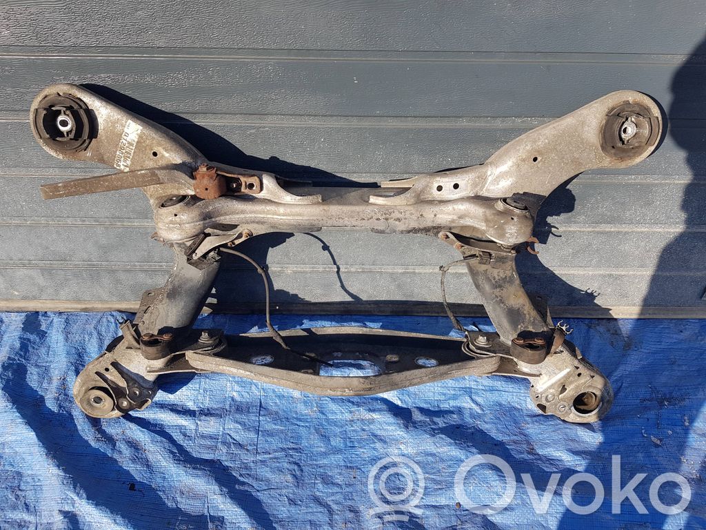 Rama pomocnicza tylna   135006000D,2303500600
