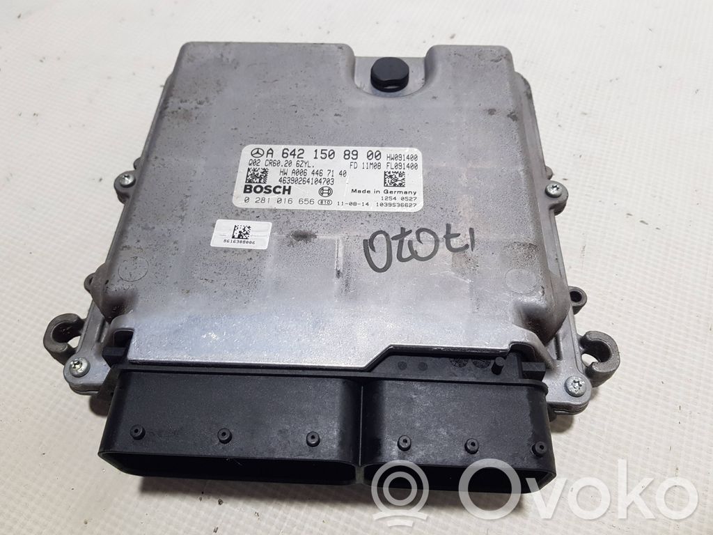 Mercedes-Benz C W204 Engine control unit/module ECU 