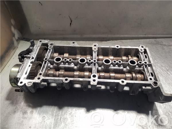 Opel Insignia A Engine head 