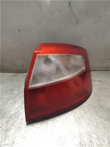 Audi A4 S4 B6 8E 8H Żarówka lampy tylnej 