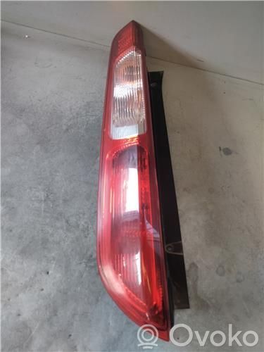 Ford Focus Rear tail light bulb 