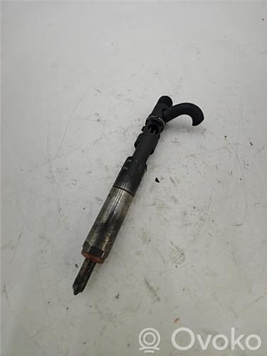 Wtryskiwacz paliwa   8200207935