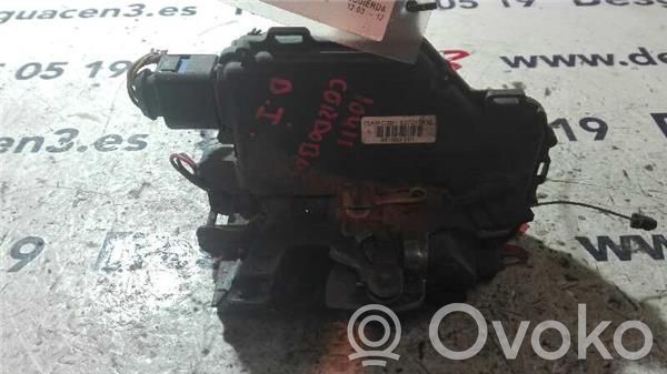 Seat Cordoba (6L) Front door lock 