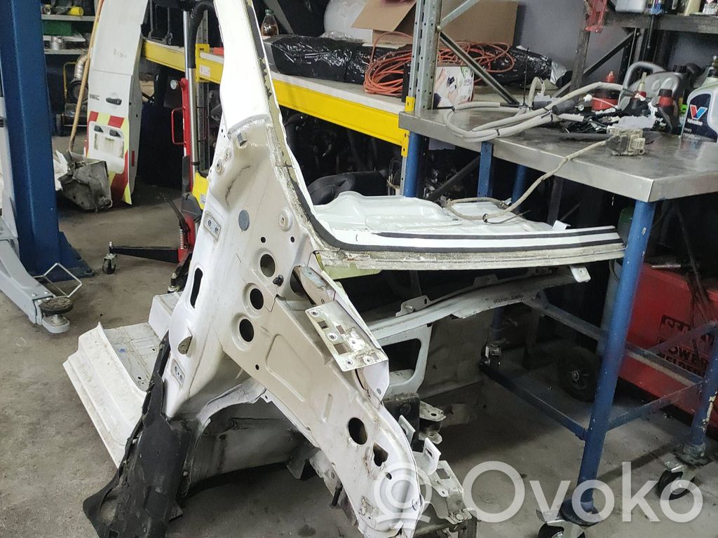 Front quarter panel