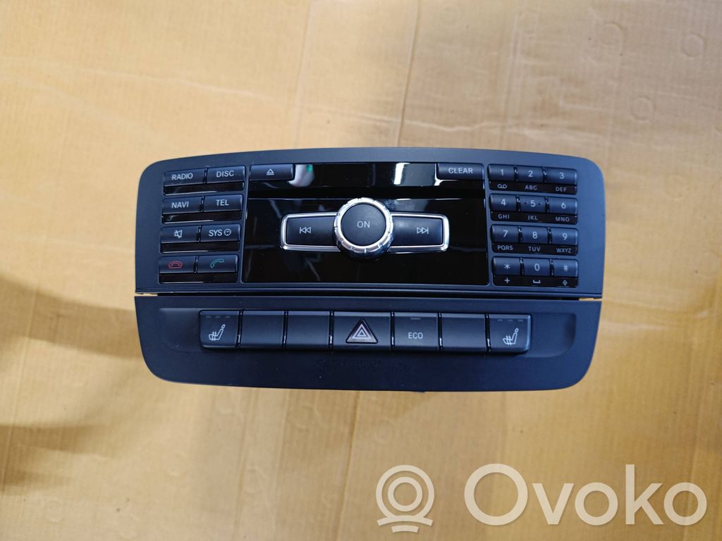 Mercedes-Benz B W246 W242 Panel / Radioodtwarzacz CD/DVD/GPS 