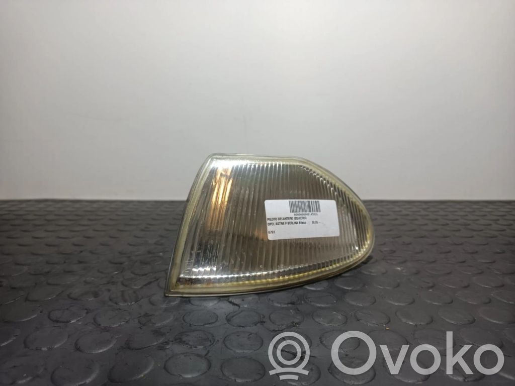 Opel Astra F Передний поворотный фонарь 