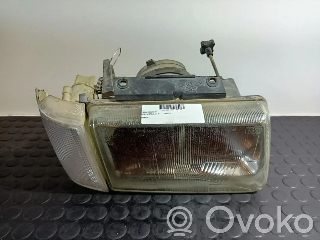 Opel Corsa A Scheinwerfer 