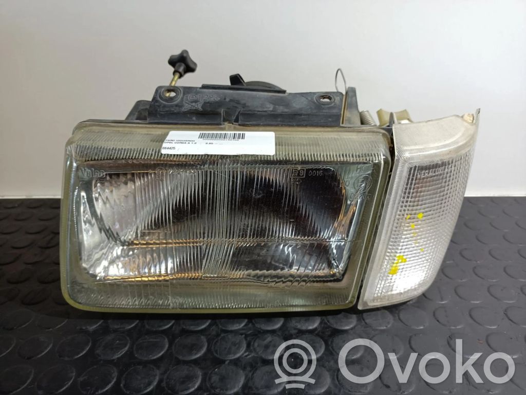 Opel Corsa A Scheinwerfer 