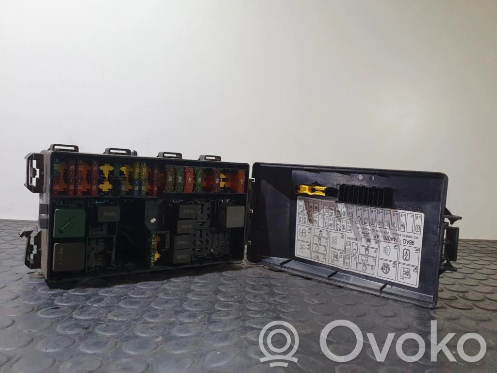 Ford Focus Fuse module 