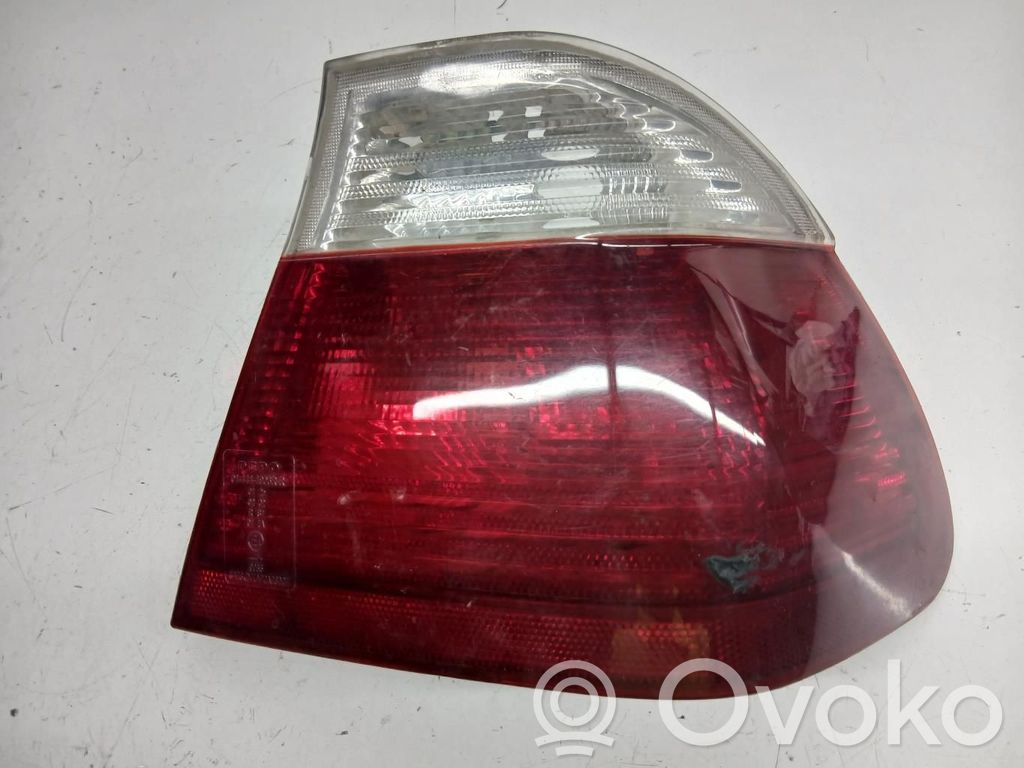 BMW 3 E46 Galinis žibintas kėbule 
