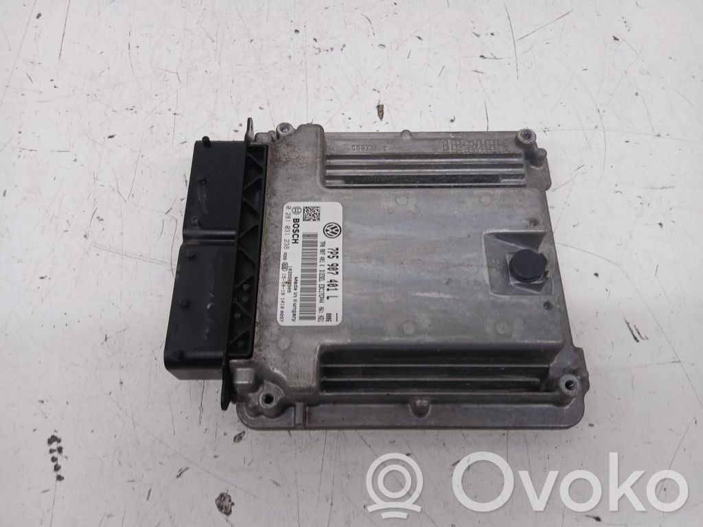 Engine control unit/module ECU   7P5907401L