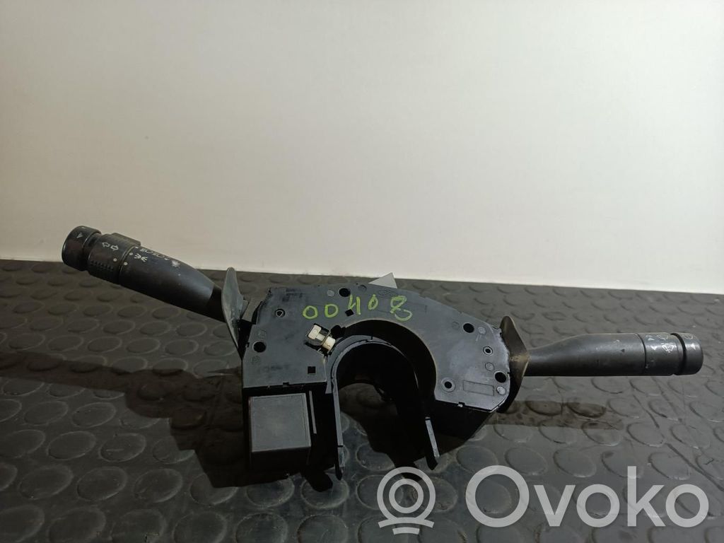 Interruptor de control multifunción   93AG13350AB