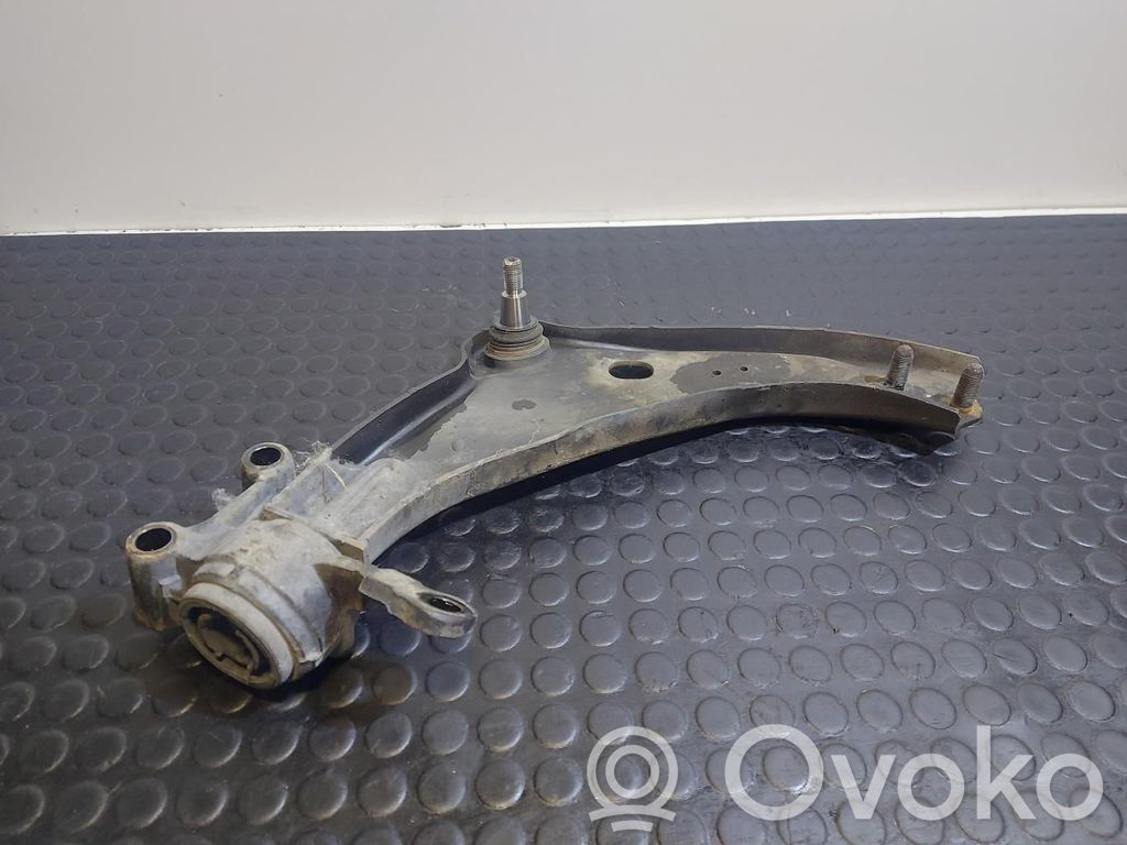 Peugeot 308 SW  Front lower control arm/wishbone 