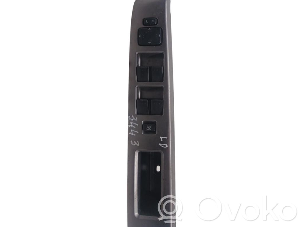 Electric window control switch   CC65684L6