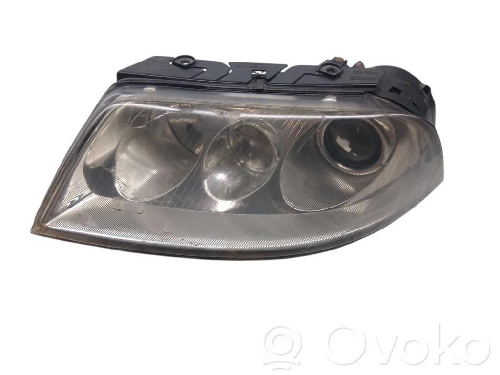 Volkswagen PASSAT Phare frontale 
