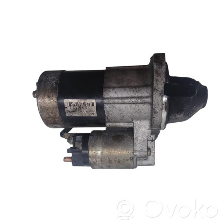 Motor de arranque   M000T86781