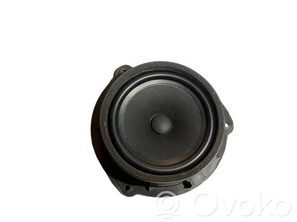 Altavoz del panel   83A035411