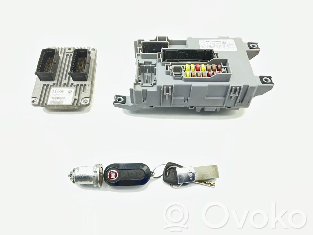 Fiat Grande Punto Engine ECU kit and lock set 
