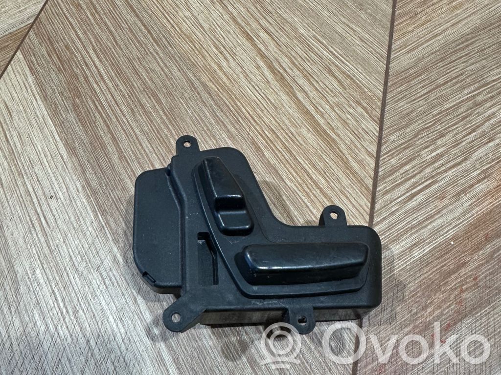 Mercedes-Benz E W211 Przyciski sterowania fotela 