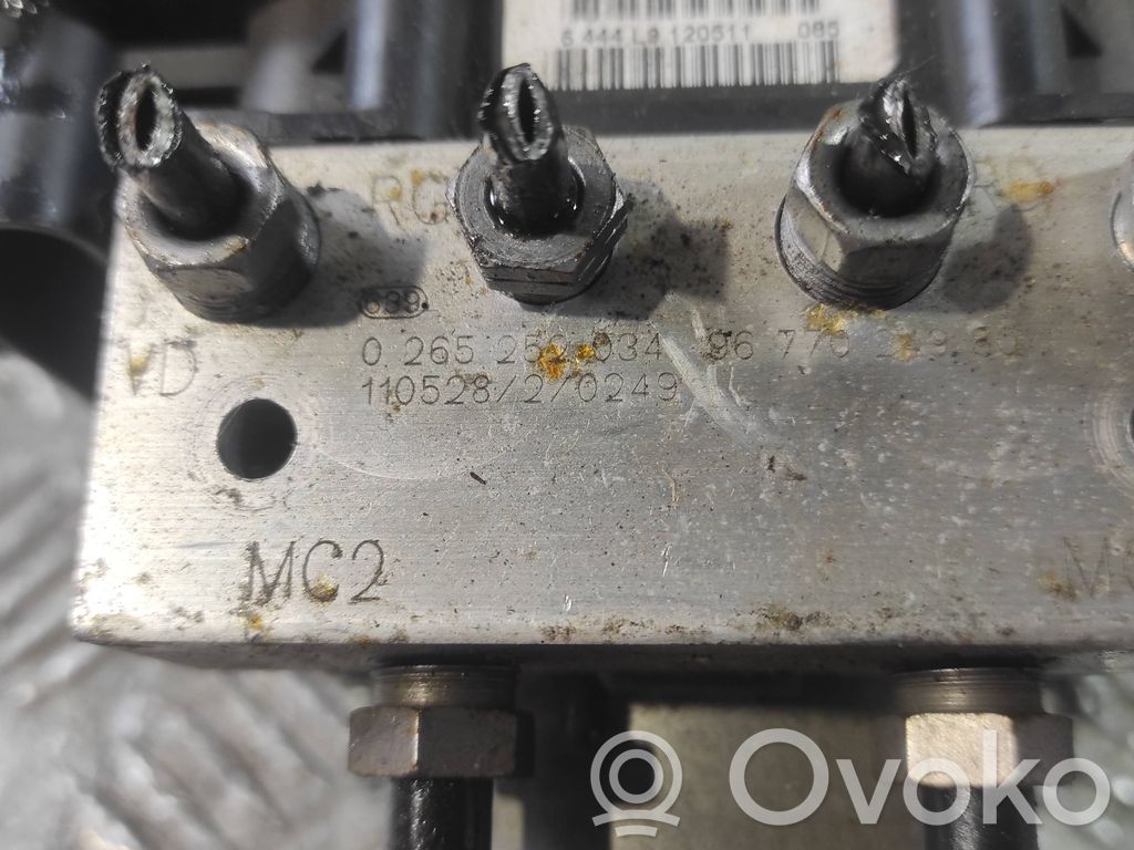 Citroen C4 II ABS bloks 