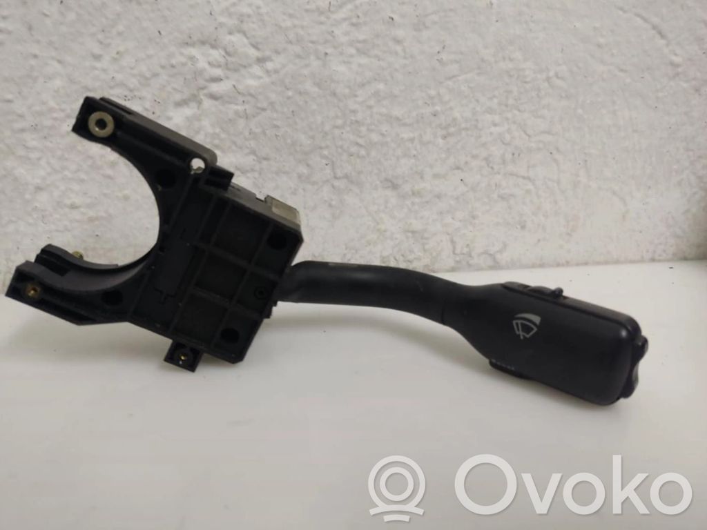 Commodo de clignotant   4D0953503B,MANDOLIMPIA