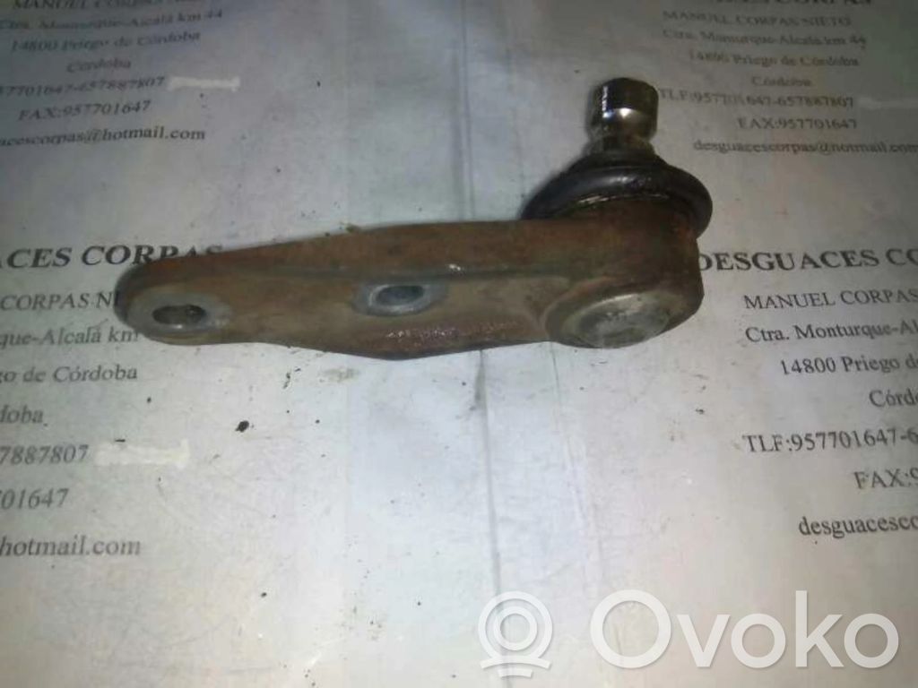 Renault Rapid Brazo de control suspensión trasero 