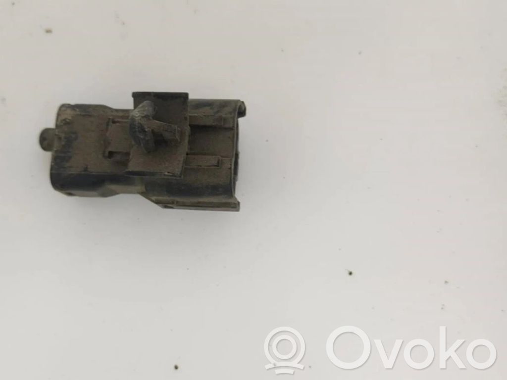 Sensor