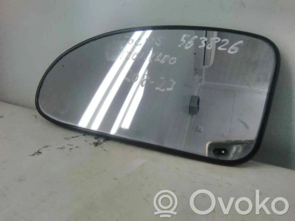 Ford Focus Spoguļa stikls 