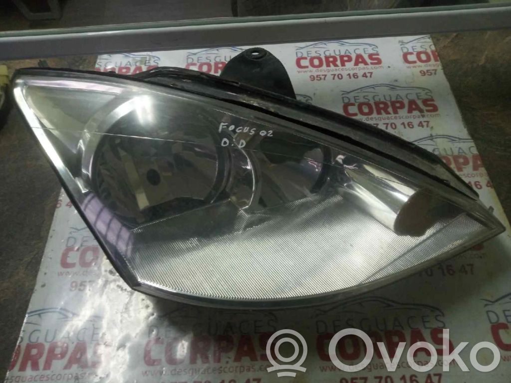 Ford Focus Headlight/headlamp 