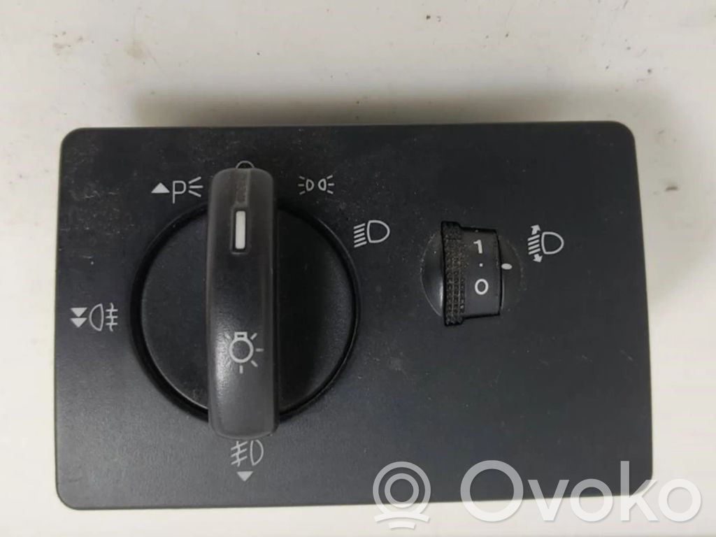 Lichtschalter   4M5T13A024LA