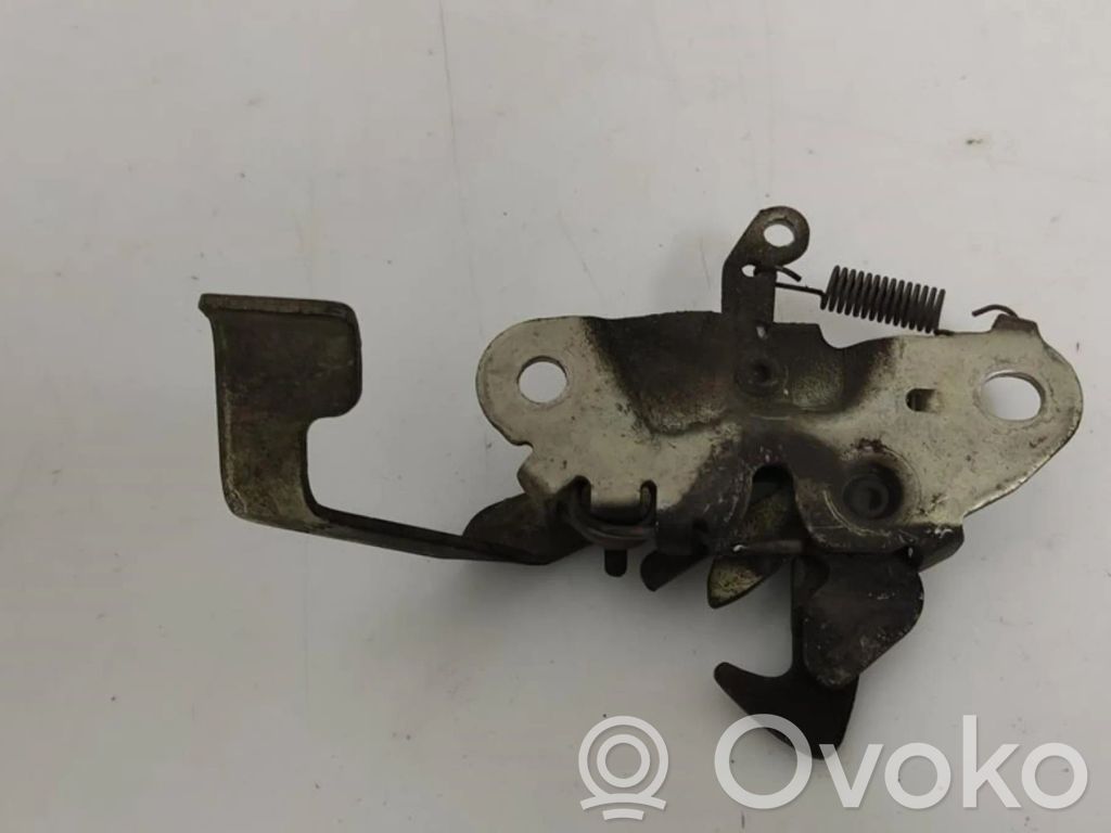 Citroen C1 Tie down hook / loop 