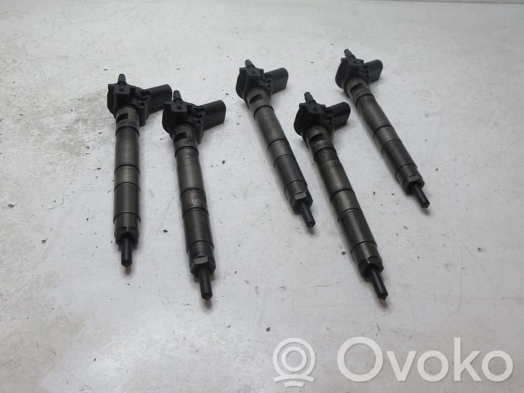 Audi A6 S6 C6 4F Wtryskiwacz paliwa 