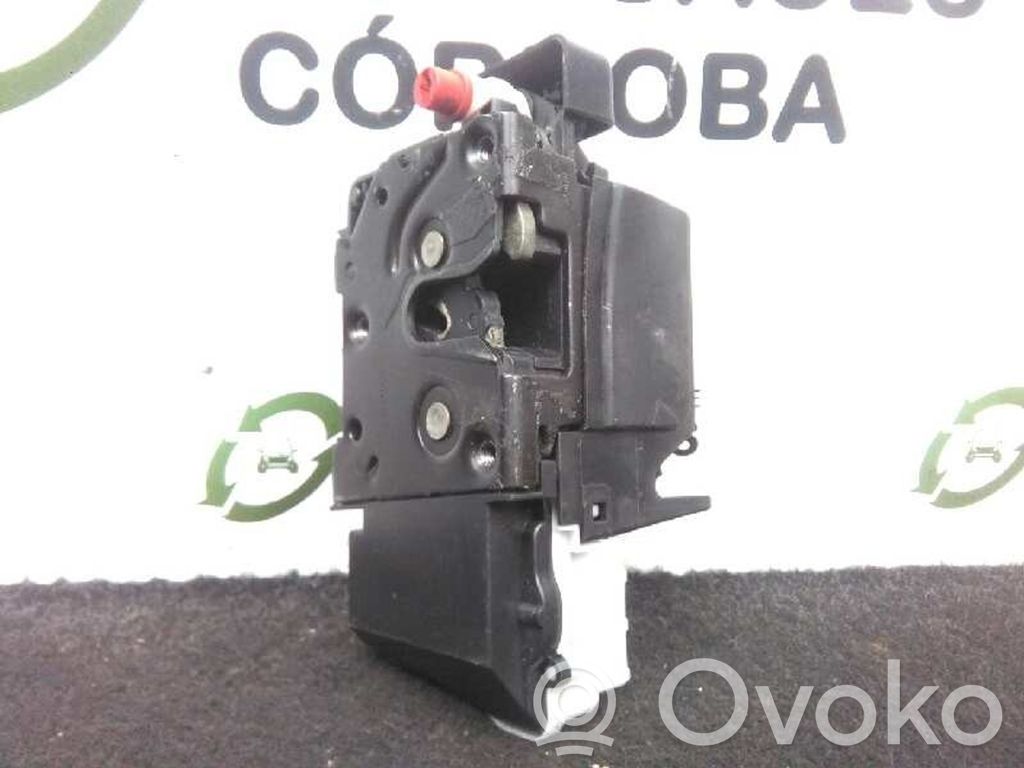 Aizmugurē slēdzene   ELECTRICA5PIN
