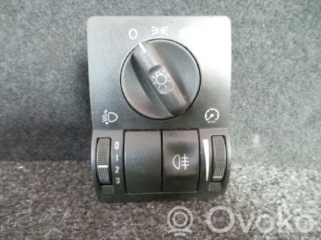 Opel Corsa C Multifunkcinis valdymo jungtukas/ rankenėlė 