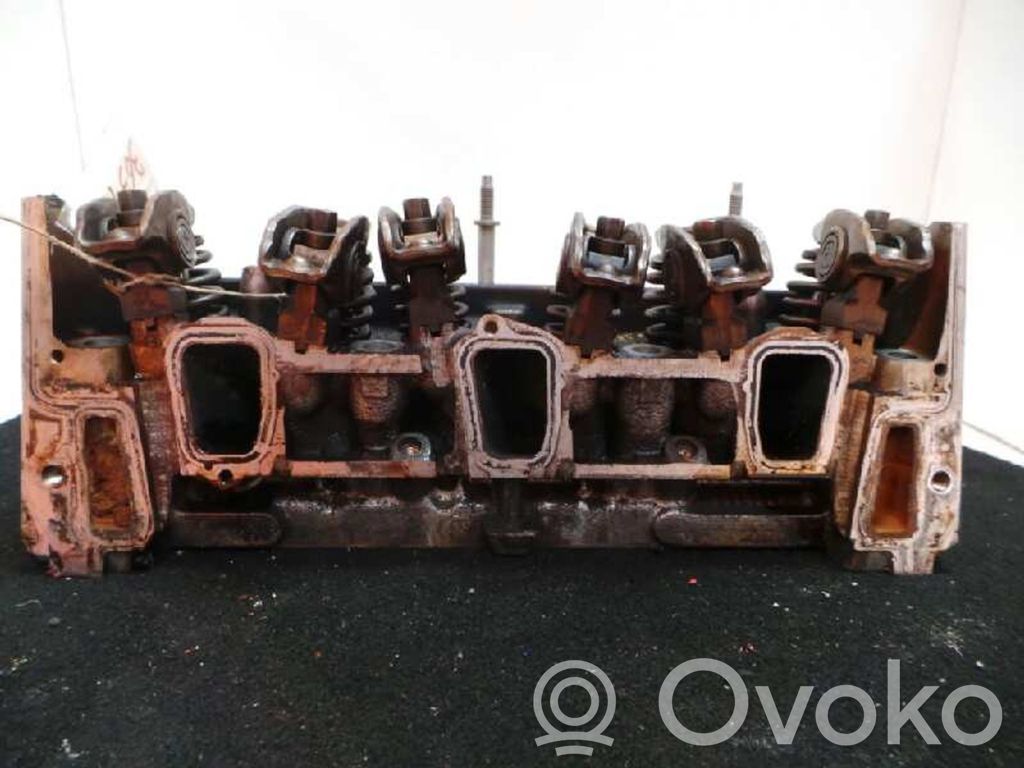 Culata del motor   10218170