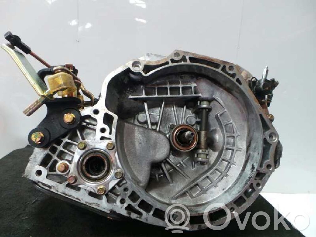 Manual 5 speed gearbox   BC3944,5VELOCIDADES