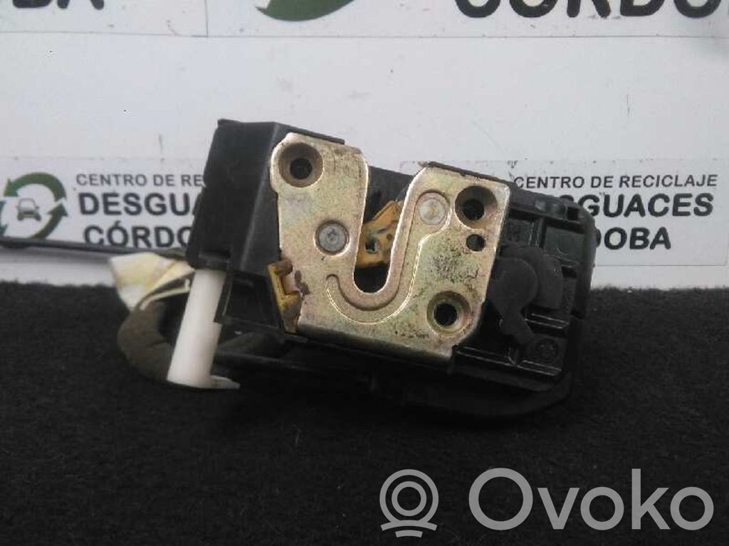 Priekšpusē slēdzene   NOTIENE,5PUERTAS,ELECTRICA3PIN